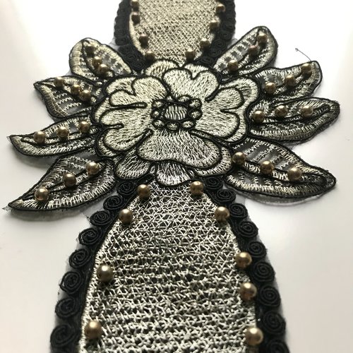 Patch Brodé En Dentelle En Forme De Fleur – Décoration à Coudre Pour Robes, Chemises, Costumes | Accessoire DIY Rouge