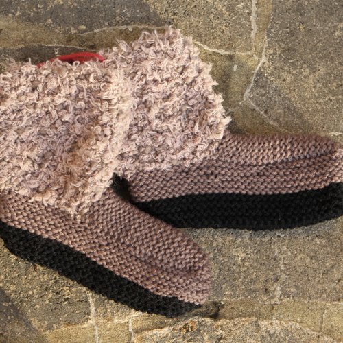 Chaussons adultes , beige et marron