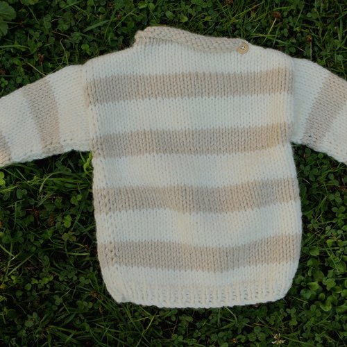 Pull enfant , rayé beige et écru,  2 ans