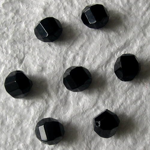 Lot de 7 perles rondes à facettes 14 mm 