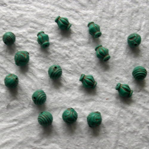 Lot de 16 perles synthétiques style ethnique 10 mm 