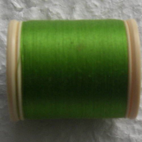 Fil à coudre dmc en coton ref. 906 vert forêt 