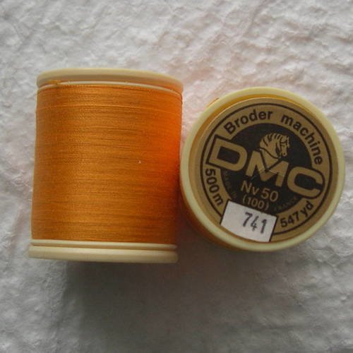 Fil à coudre dmc en coton ref. 741 orange mandarine 