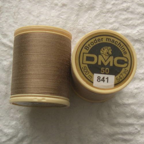 Fil à coudre dmc en coton ref. 841 brun daim 
