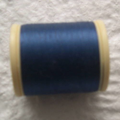Fil à coudre dmc en coton ref. 311 bleu polaire foncé 