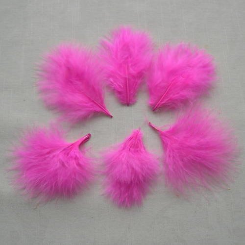 Lot n° 480 - lot de 6 plumes de marabout teintées 6 cm. 