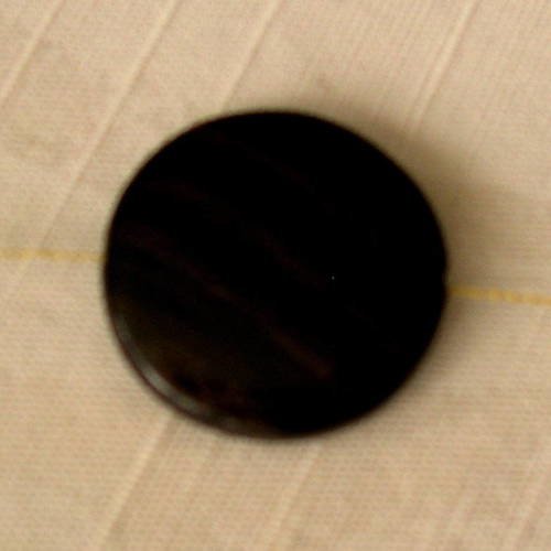Grande perle  ronde plate de jaspe 2,5 cm. 