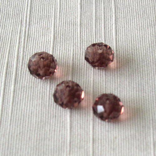 Lot de 4 perles de verre  crystal à facettes 10 mm. 