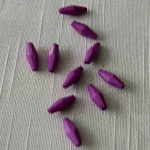 Lot de 10 perles toupies mauves à facettes  16x05 mm. 