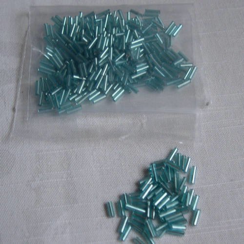 Lot de perles de rocaille  tubes bleu/turquoise 