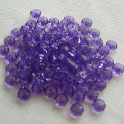 Lot de 10 perles synthétiques transparentes a facette 9x5 mm. 