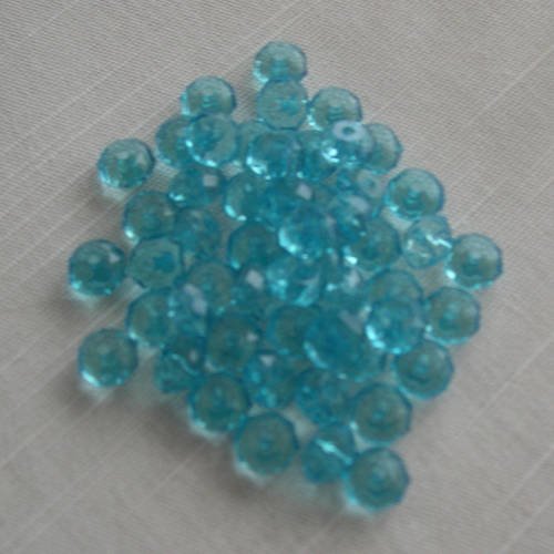 Lot de 10 perles synthétiques transparentes a facette 9x5 mm. 