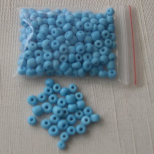 Lot de 10g. de grosses perles de rocaille 4 mm. bleues