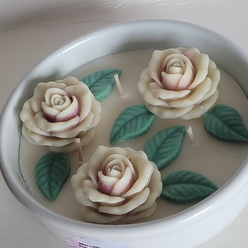 Bougie florale d’exception – jardin printanier