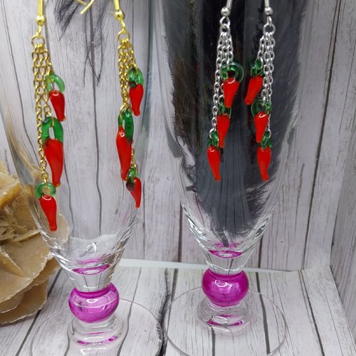 Boucle d'oreille piment