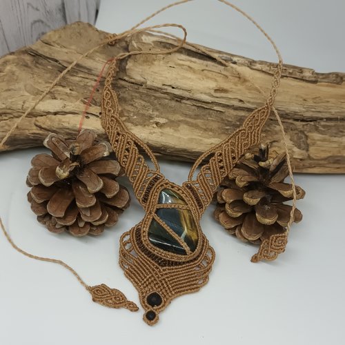 Collier oeil de faucon cinnamon