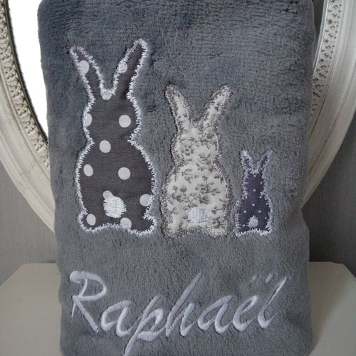 Couverture Plaid Polaire Bebe Personnalise Motif Lapin Un Grand Marche