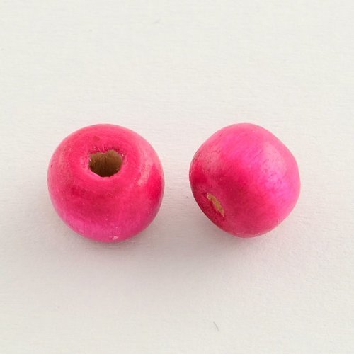 50 perles en bois ronde rose fushia 10mm