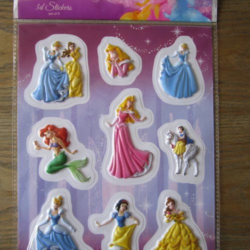 Planche de 9 stickers 3d les princesses disney