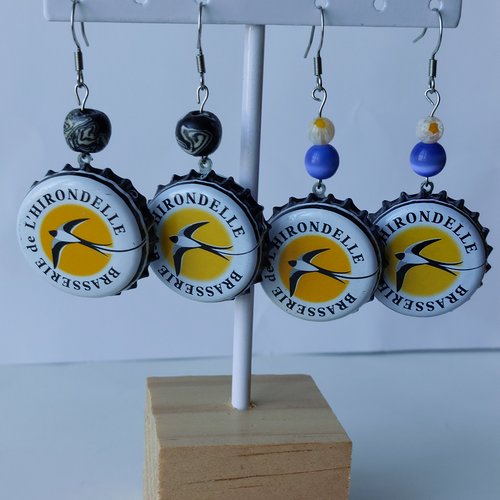 Boucles d'oreilles avec capsule "hirondelle"