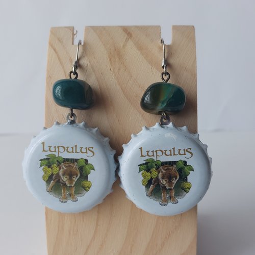 Boucles d'oreilles avec capsule "loup vert"