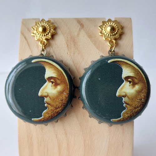 Boucles d'oreilles avec capsule "le soleil a rdv avec la lune"