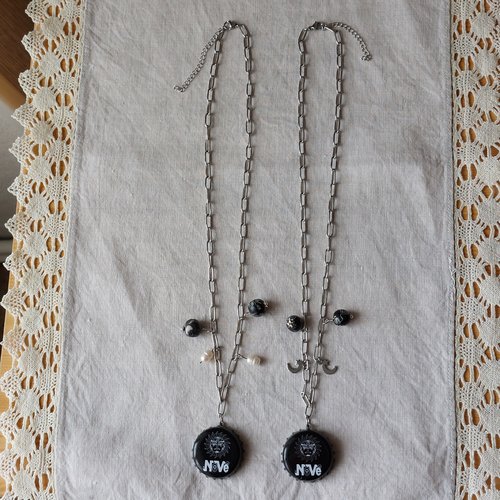 Collier réglable avec capsule "astre du jour"