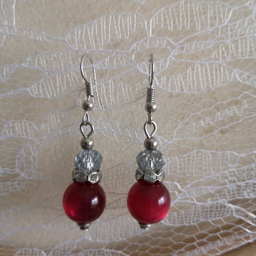 Boucles d'oreilles en perle de verre rouge