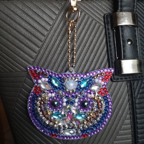 Porte-clés /bijou de sac tête de chat en perles de diamants 