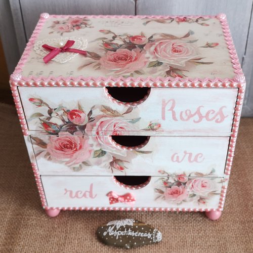 Meuble/rangement "roses shabby"
