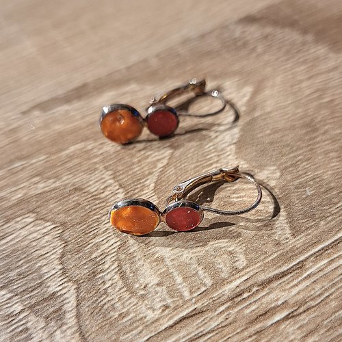 Boucles d'oreilles dormeuses rouge et orange