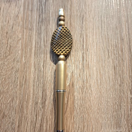 Stylo grosse perle mordoré