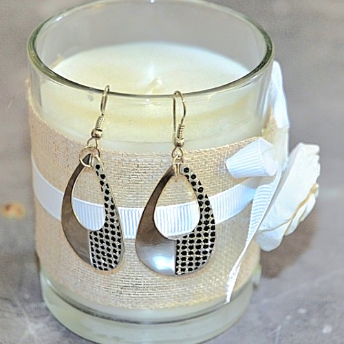 Boucles d'oreilles argentees à damier noir