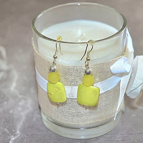 Boucles d'oreilles pendantes perles verre jaune