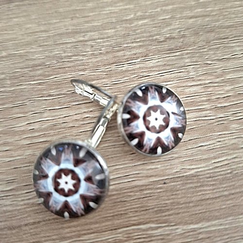 Boucles d'oreilles dormeuses géométriques noir blanc