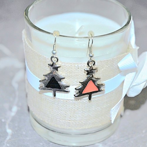 Boucles d'oreilles pendantes sapins vert et rouge