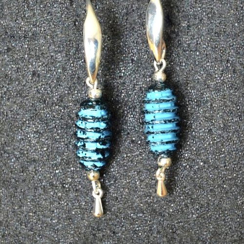 Boucles d'oreilles pendantes argentees perle turquoise