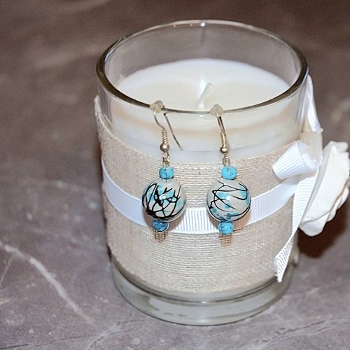 Boucles d'oreilles pendantes perles bois gris et bleu