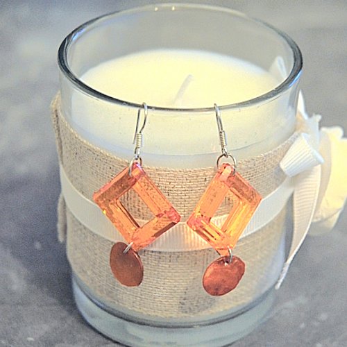 Boucles d'oreilles pendantes losange et sequins orange
