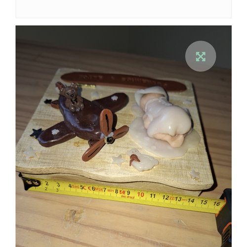 Boite bois décorée avion fimo