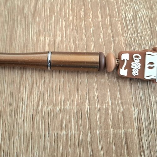 Stylo marron blanc coffee