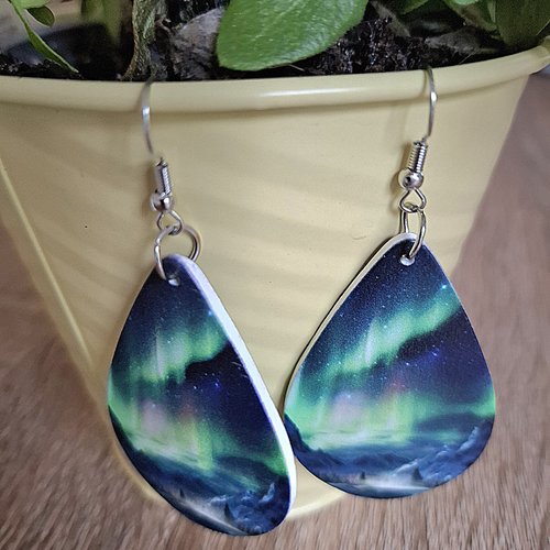 Boucles d'oreilles pendantes aurore boréale