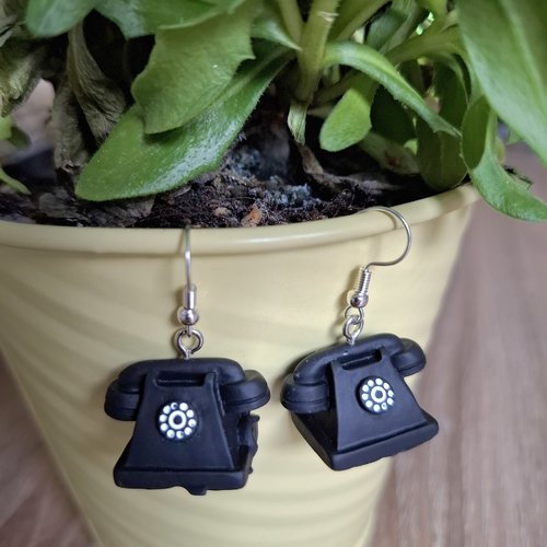 Boucles d'oreilles pendantes téléphone vintage