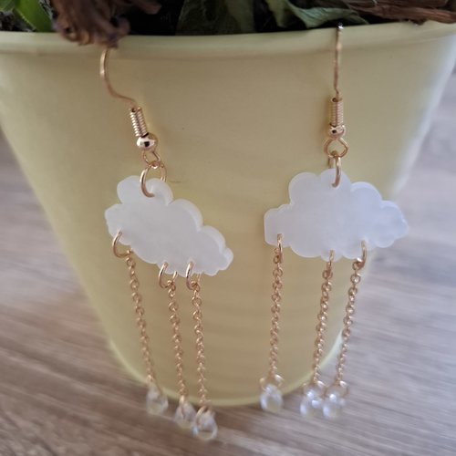 Boucles d'oreilles pendantes nuages
