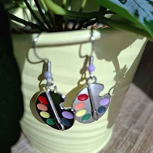 Boucles d'oreilles pendantes palette de peinture