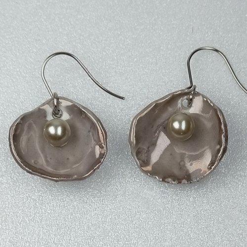 Boucles d'oreilles porcelaine platine nacra