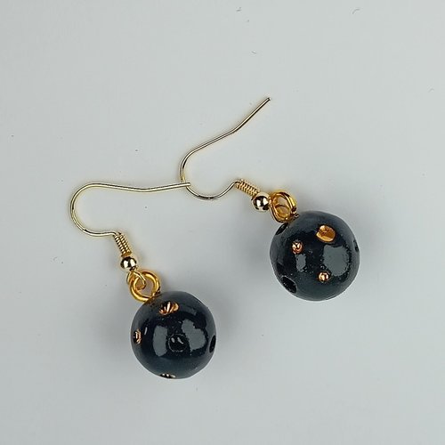 Boucles d'oreilles porcelaine noire or salsa