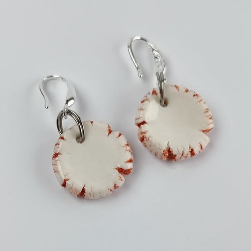 Boucles d'oreilles porcelaine peinture métallisée alegria
