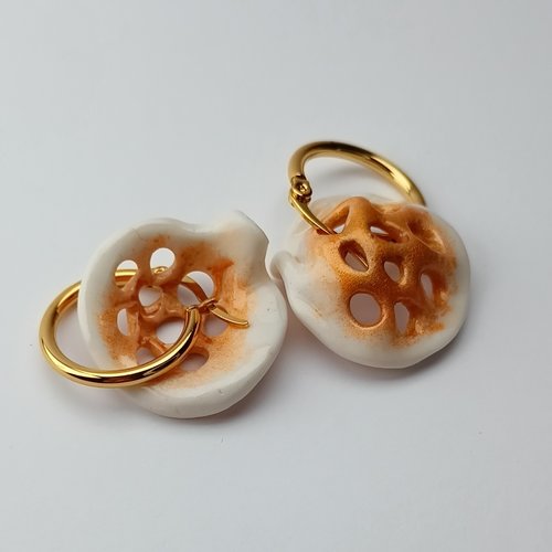 Boucles d'oreilles porcelaine peinture métalisée cyna