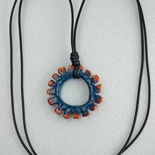 Collier porcelaine cordon ciré  peinture metalisés cierada